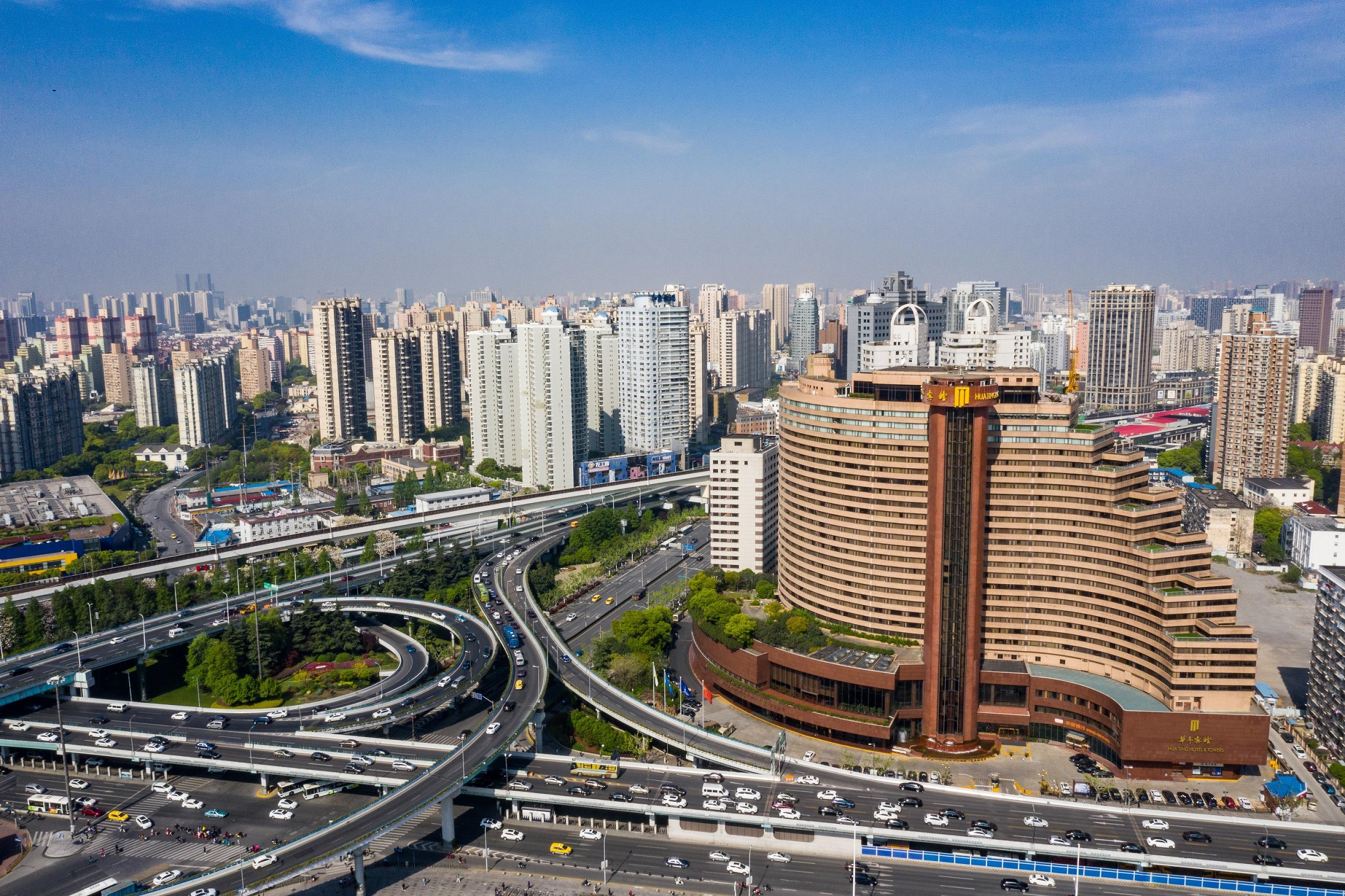 Hua Ting Hotel And Towers Shanghai Exterior foto