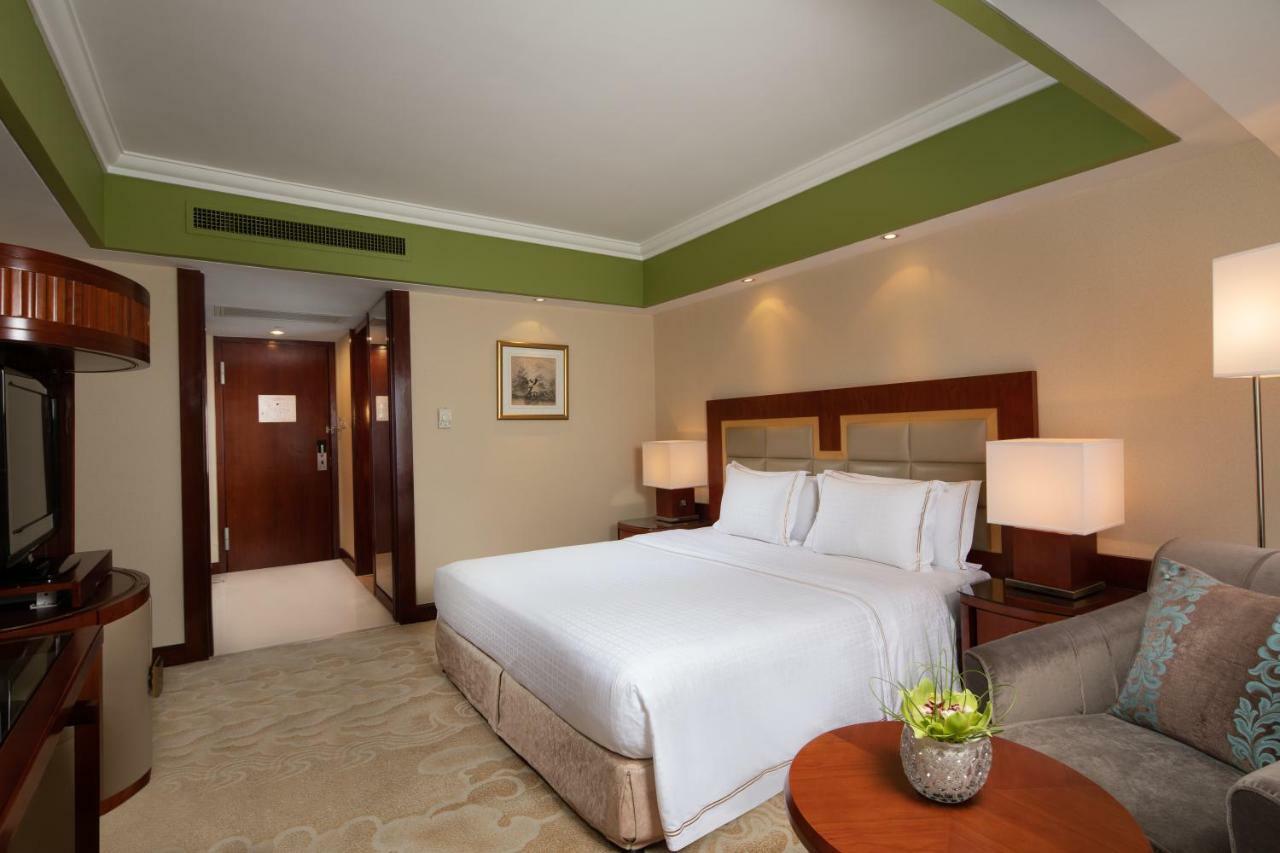 Hua Ting Hotel And Towers Shanghai Exterior foto